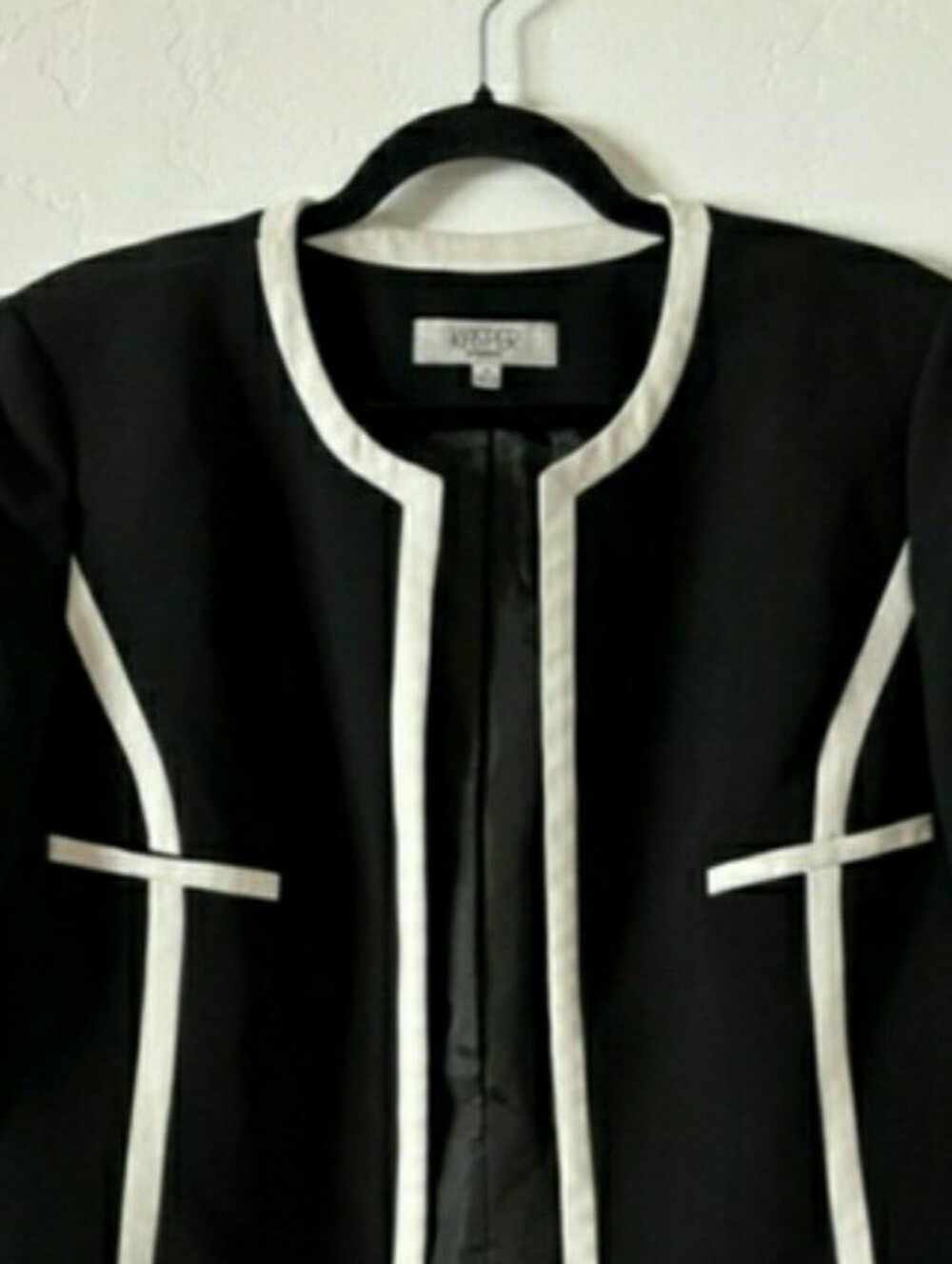 Kasper Black Blazer with White Trim Piping. Open Front, 22W